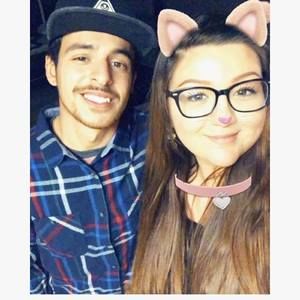 Meet your Posher, Mozelle